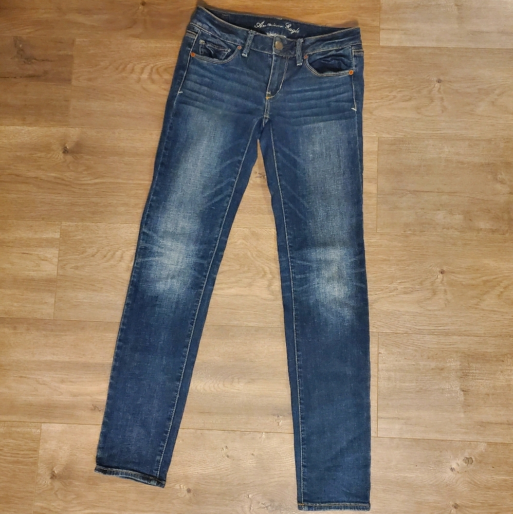 American Eagle Size 2 Womens